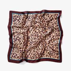 Pañuelo corto print leo