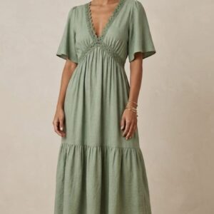 Vestido verde puntilla
